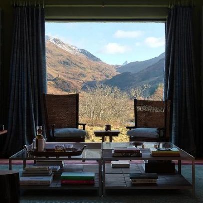 Retiro nas Highlands, Escócia, acessível apenas por barco ou após 27 km a pé