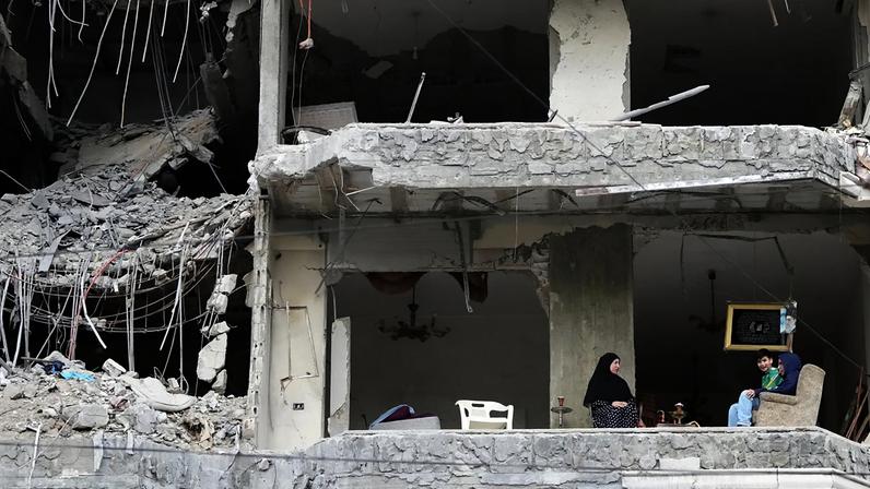 Ataques israelitas no sul do Líbano deixam oito mortos, equipas de salvamento