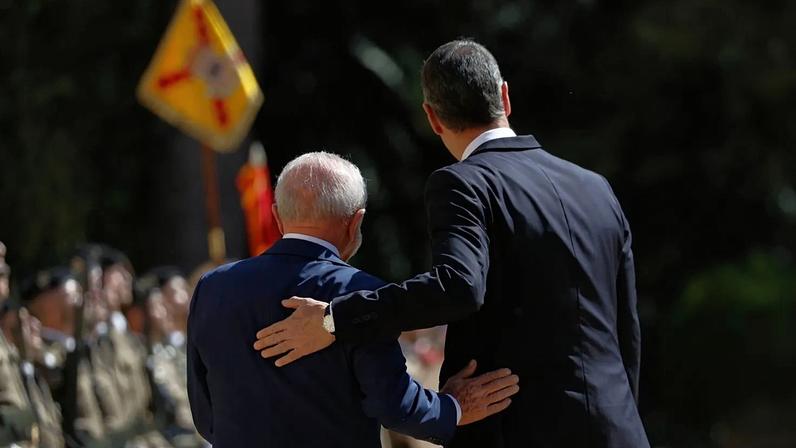 Lula diz a Sánchez que entende o não à guerra