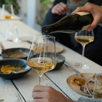 Destinos vinícolas imperdíveis em 2026 segundo os Wine Travel Awards