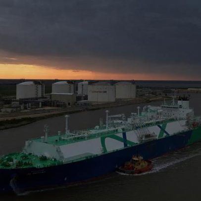 EUA: QatarEnergy inicia exportações de GNL do projeto Golden Pass no Texas