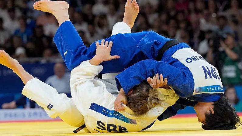 MAS Antuérpia investiga história e legado das artes marciais