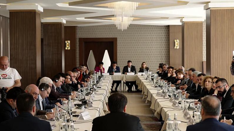 Investimento nas rotas de trânsito do Cáspio é crucial para segurança energética