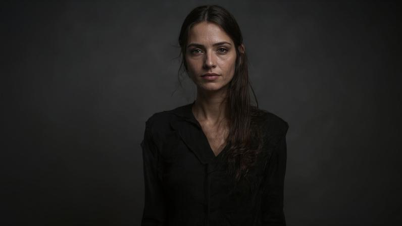 Alida Sun transforma programação em ofício físico