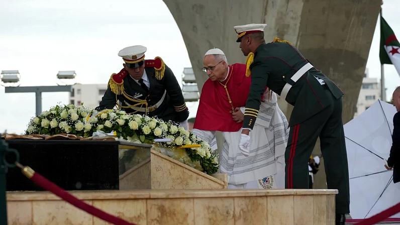 Argélia: Papa apela ao perdão e à reconciliação numa visita histórica