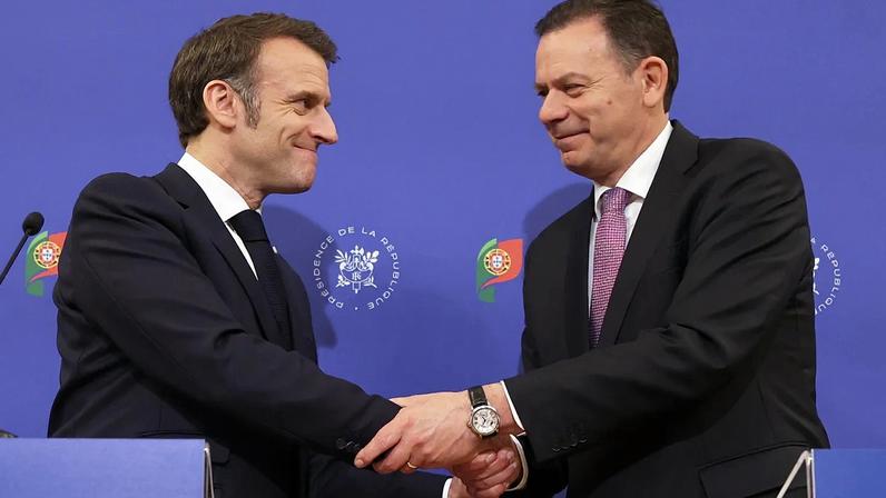 Tratado de amizade entre Portugal e França entra em vigor