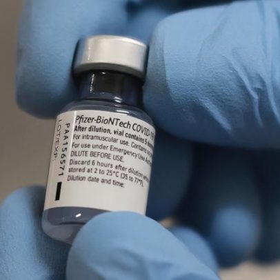 Tribunal belga ordena Polónia a comprar vacinas COVID-19 por 1,3 mil milhões de euros