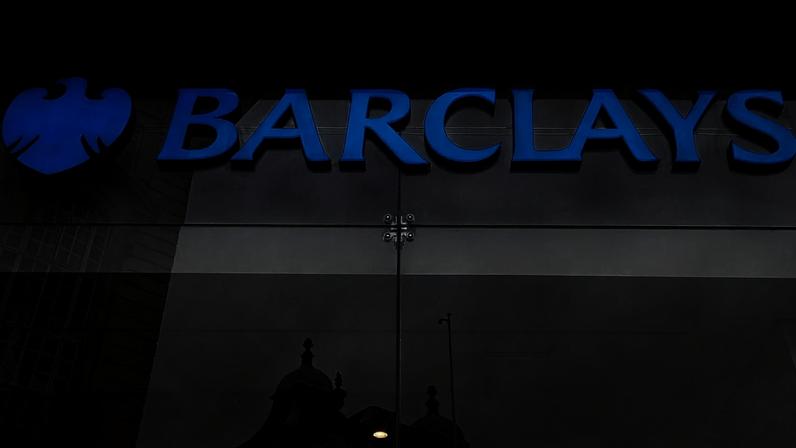Guerra no Irão impulsiona lucros da BP e do Barclays