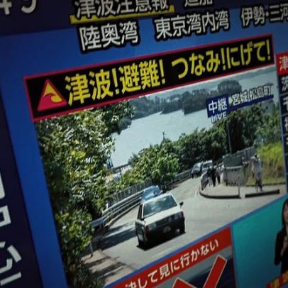 Japão emite alerta de tsunami após terramoto de magnitude 7,4