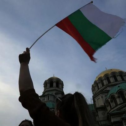 Bulgária reforça combate à desinformação antes das eleições antecipadas