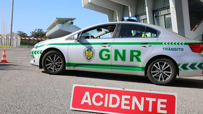 Vídeo de Montenegro sem cinto ganha destaque após 18 mortos na estrada