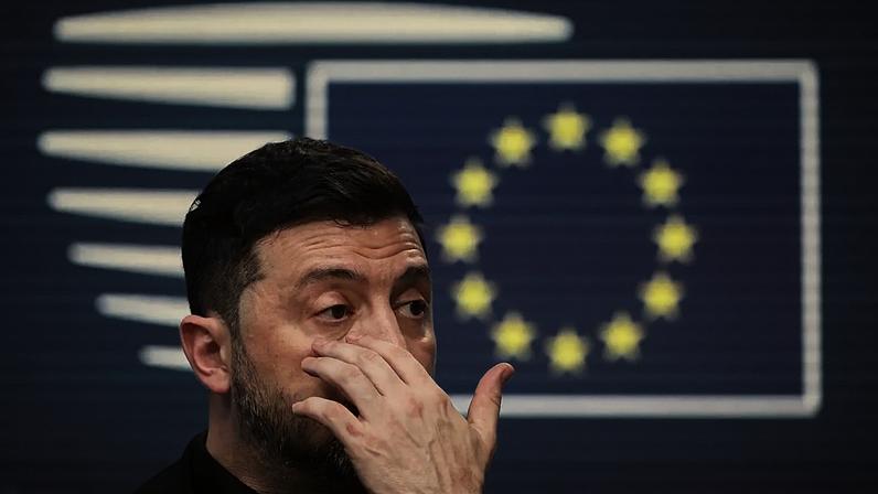 Ucrânia exige adesão plena à UE, não simbólica, diz Zelensky