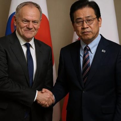 Polónia e Coreia do Sul assinam acordo de parceria estratégica de defesa