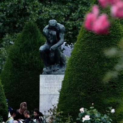 Miguel Ângelo e Rodin em diálogo na exposição Corps vivants no Louvre