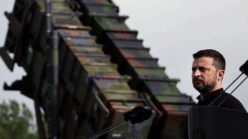 Zelensky diz que escassez de mísseis Patriot não podia ser pior