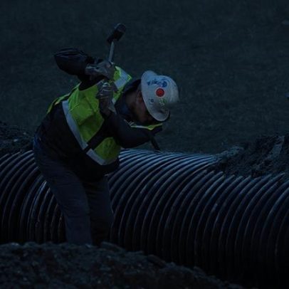 Finlândia é 1º país europeu a completar ciclo de mineração e refinação do lítio