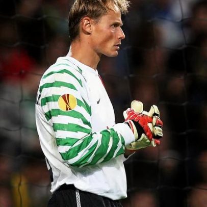 Antigo guarda-redes da Juventus e do Arsenal morre em acidente de viação aos 48