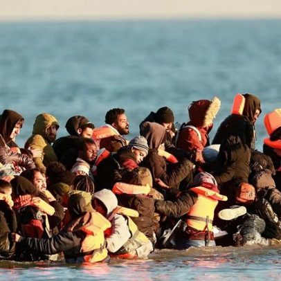 Controles de fronteira da UE não impedem partidas de África, diz relatório