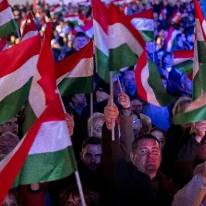 Apoiantes de Orbán acusam Meta de interferir nas eleições, sem provas