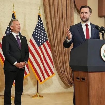 Negociações EUA-Irão em Islamabad falham; Vance deixa Paquistão sem acordo