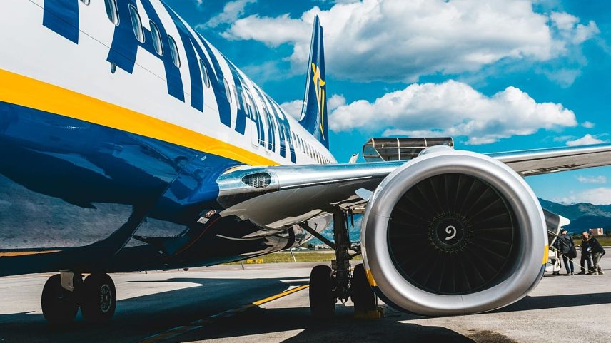 Avião da Ryanair em Itália