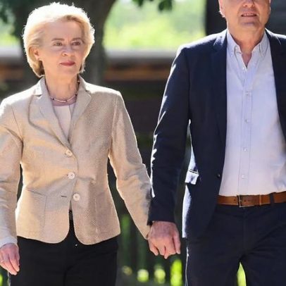 Ursula von der Leyen homenageada no seu país natal