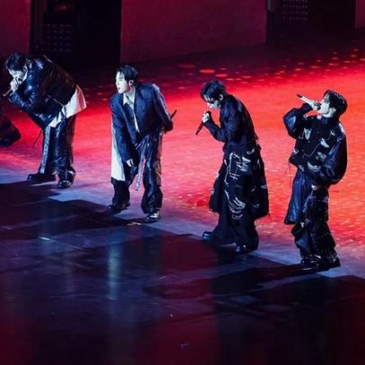 BTS inicia digressão mundial com concerto em Seul