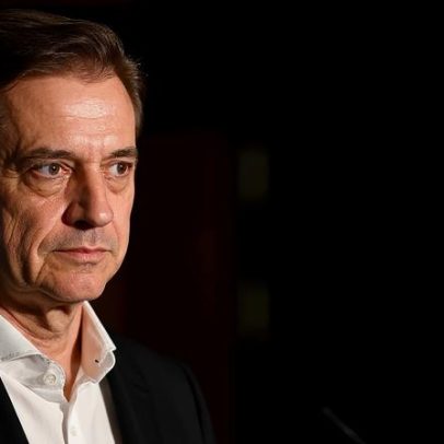 Primeiro-ministro cessante da Eslovénia não consegue formar coligação