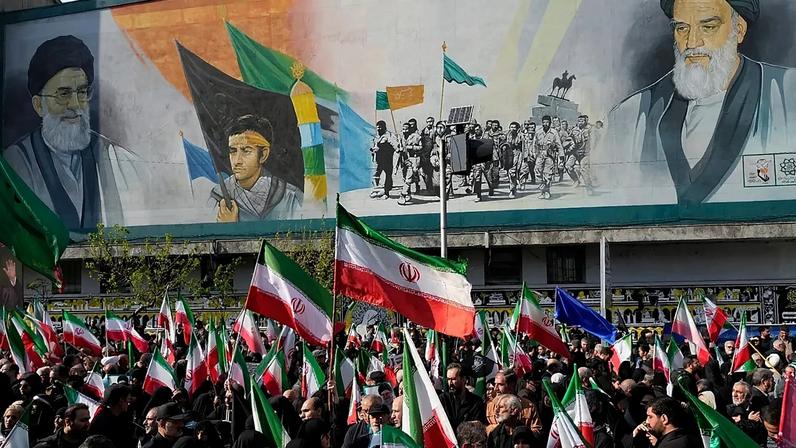 Cessar-fogo EUA-Irão à beira do colapso por impasse no Estreito de Ormuz