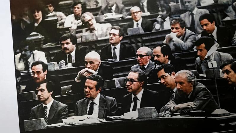 Fotografia da bancada do PS na Assembleia Constituinte