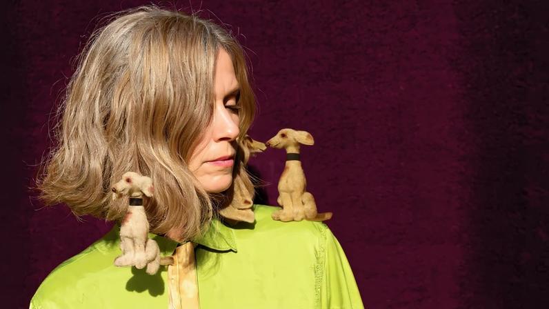 Doga é o oitavo álbum de estúdio da argentina Juana Moli