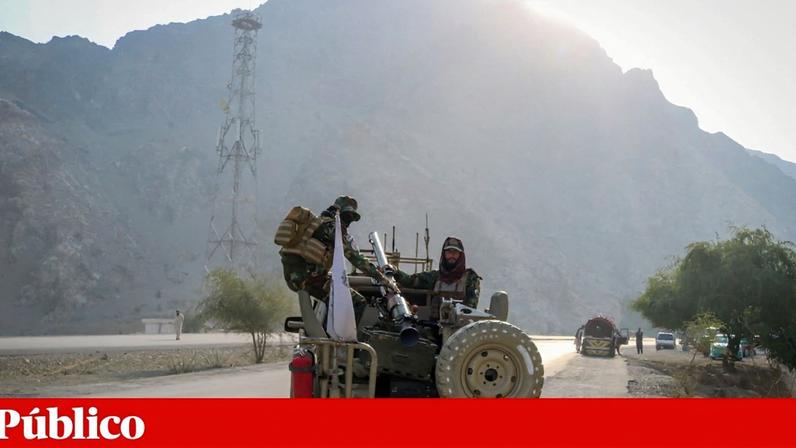 Paquistão e Afeganistão reúnem-se na China para negociar cessar-fogo