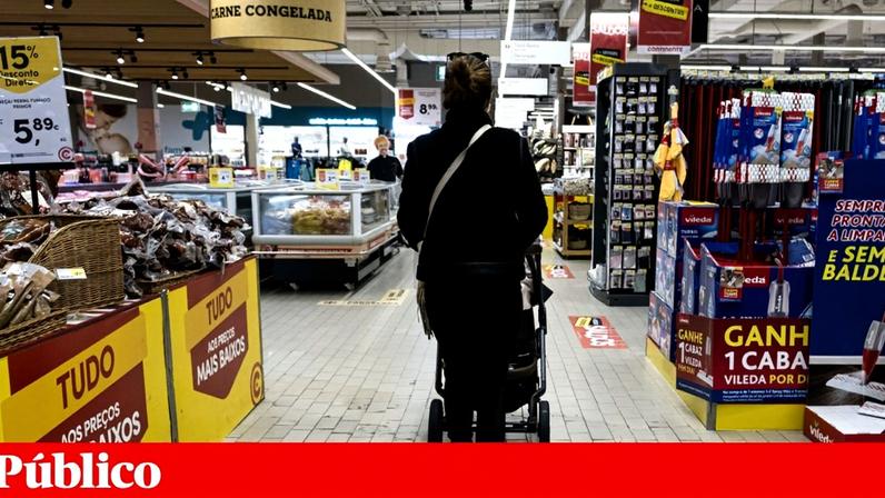 Cabaz essencial de 63 produtos, monitorizado pela Deco PROteste, atingiu esta semana um novo máximo de 254,99 euros