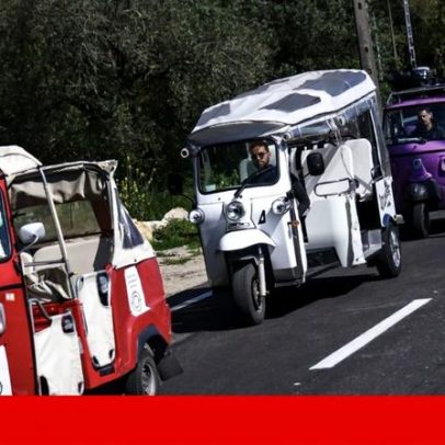 Condutores turísticos protestam em Sintra contra regras de estacionamento