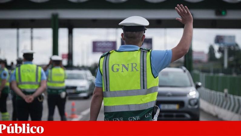 GNR e PSP levantaram 223 contra-ordenações por falta de cinto de segurança ou sistema de retenção para crianças na Operação Páscoa deste ano