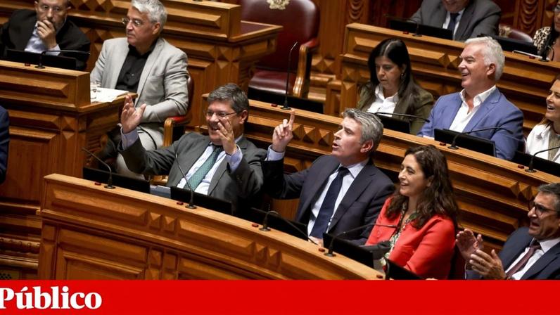 PS e PSD acordam órgãos externos e adiamento de decisão sobre juízes do TC