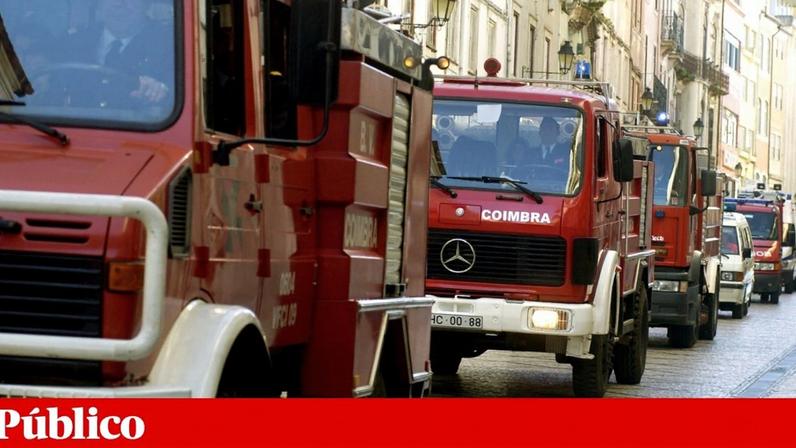A resolução do acidente envolveu 40 operacionais e 14 viaturas