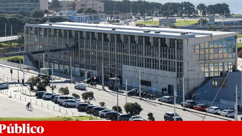 Demolição do Edifício Transparente no Porto é visto como sinal de provincianismo