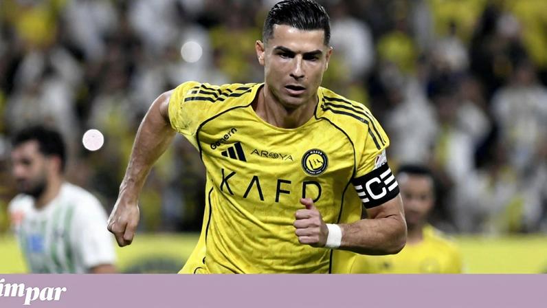 Actualmente, Cristiano Ronaldo joga pelo Al Nassr