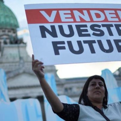 Argentina aprova lei que permite minas de lítio junto a glaciares