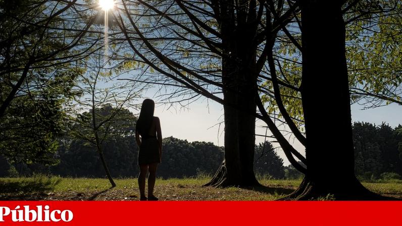 Diagnósticos tardios, tratamentos mal direccionados ou desvalorização de alguns sintomas são potenciais contribuidores para uma pior saúde da mulher