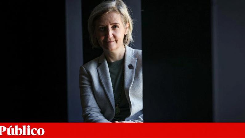 Ex-ministra Marta Temido afirma ter pedido serviços mínimos em greve de horas