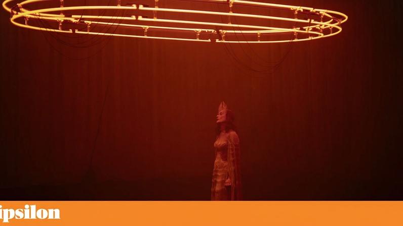 Isabelle Huppert na *Bérénice* de Romeo Castellucci