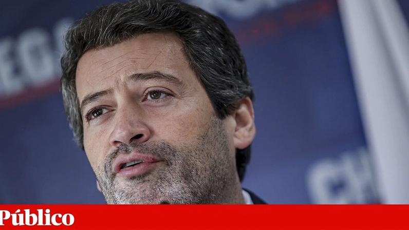 Ventura afirma que Chega e Governo vão discutir fim do visto prévio