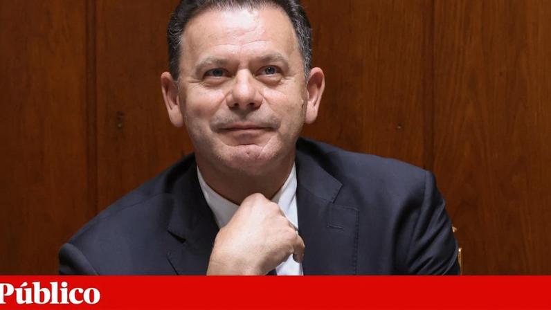 Montenegro garante que a AR vai mesmo decidir sobre a revisão laboral