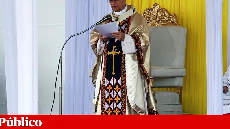 Papa celebra missa nos Camarões