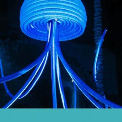 Sexta-feira traz Oração ao Tempo e Mar Motto