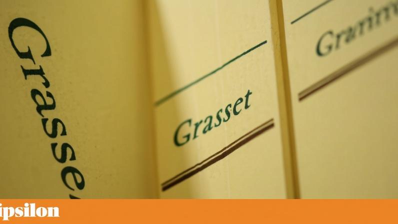 Mais de 100 autores deixam a Grasset em apoio a editor despedido