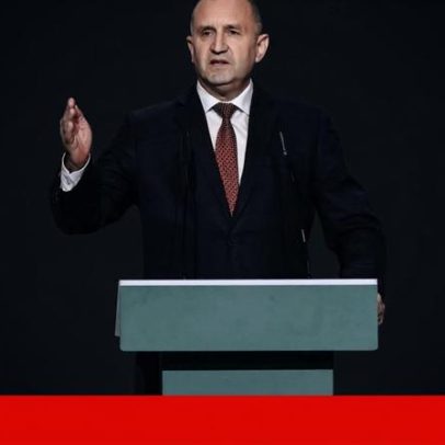 Bulgária enfrenta oitava eleição em cinco anos com Radev na dianteira