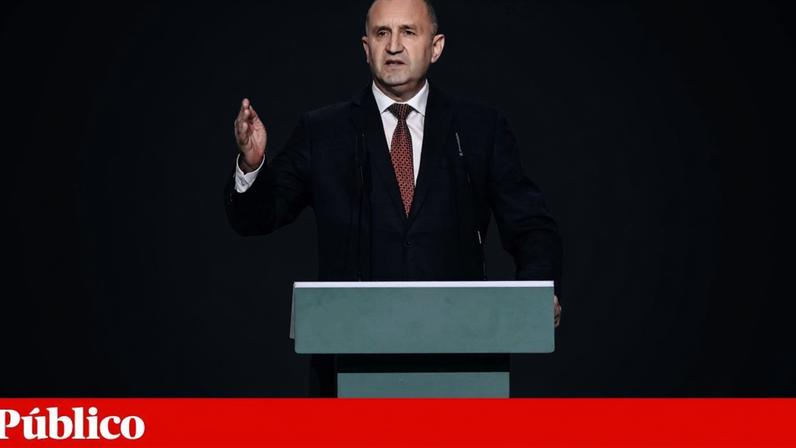 Bulgária enfrenta oitava eleição em cinco anos com Radev na dianteira